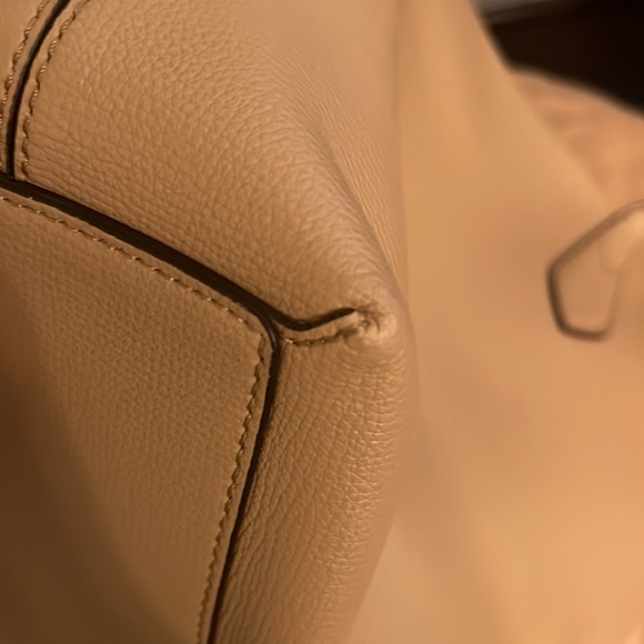 Burberry medium reversible tote - Picture 12 of 16